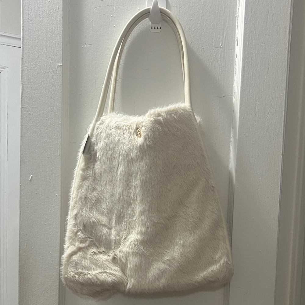 Victoria's Secret Cream Faux Fur Shoulder Bag NWT